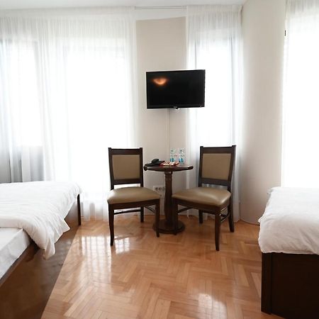 Hotel "Jkc Banja Luka" Εξωτερικό φωτογραφία