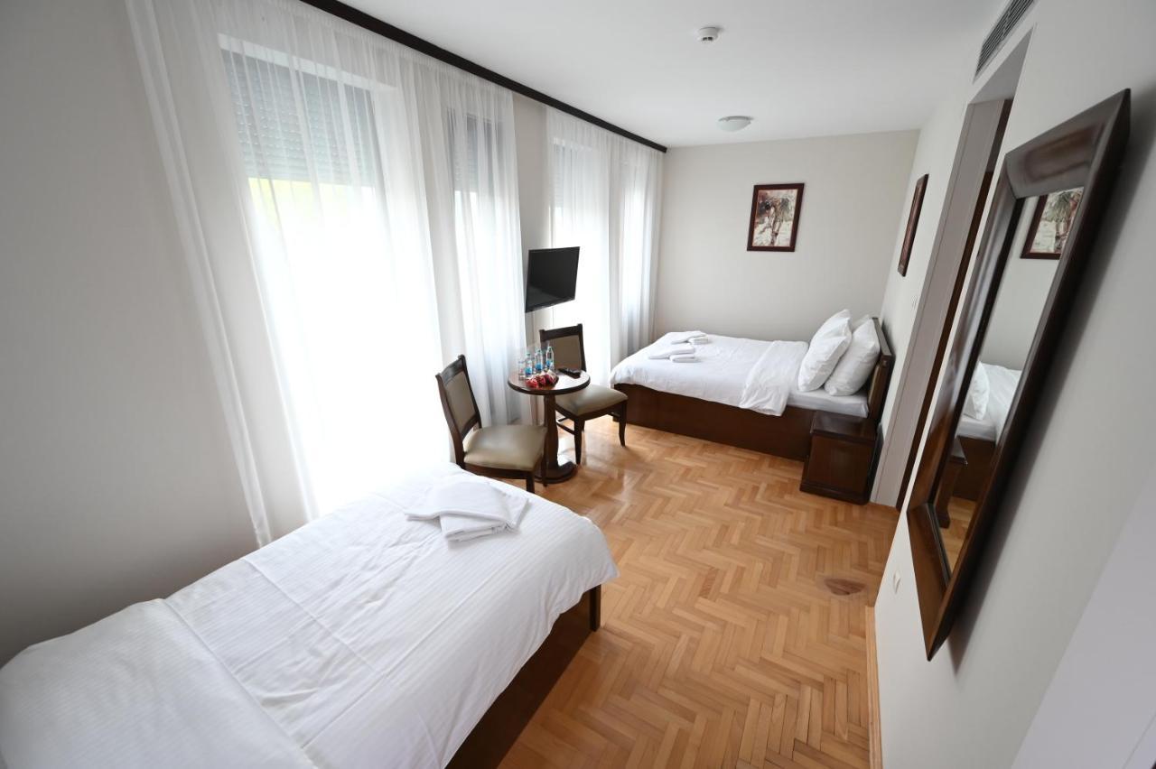 Hotel "Jkc Banja Luka" Εξωτερικό φωτογραφία