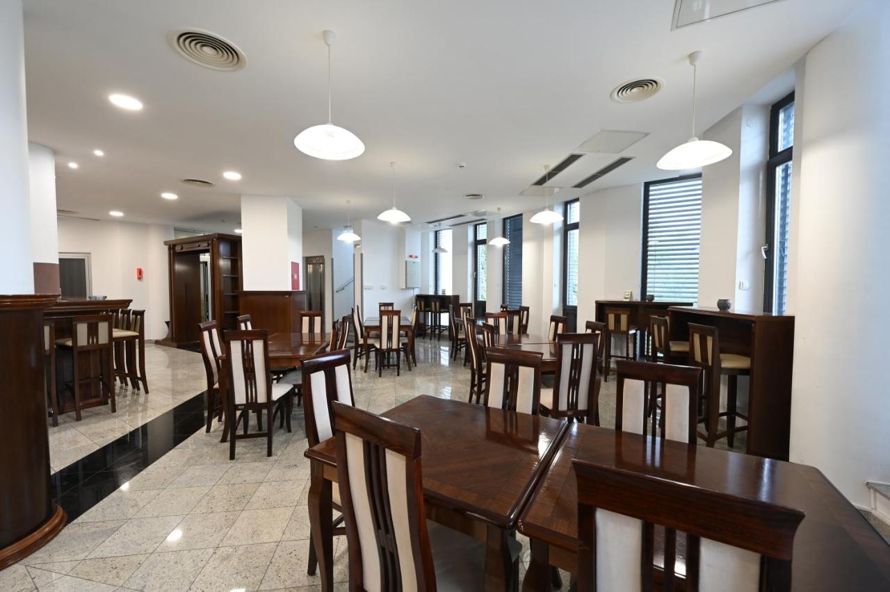 Hotel "Jkc Banja Luka" Εξωτερικό φωτογραφία